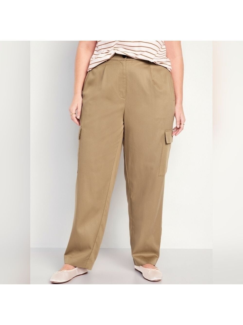 XL • Old Navy • Extra High-Waisted Taylor Cargo Pants 469